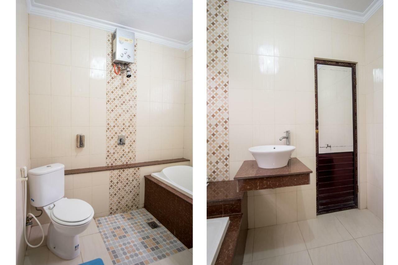 Oyo 619 Naufal Guest House Syariah メダン エクステリア 写真